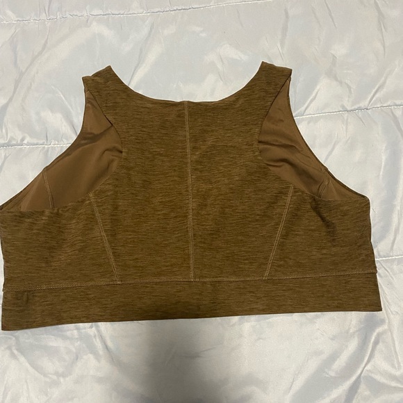 Plus Size 3X crop top - Picture 2 of 4